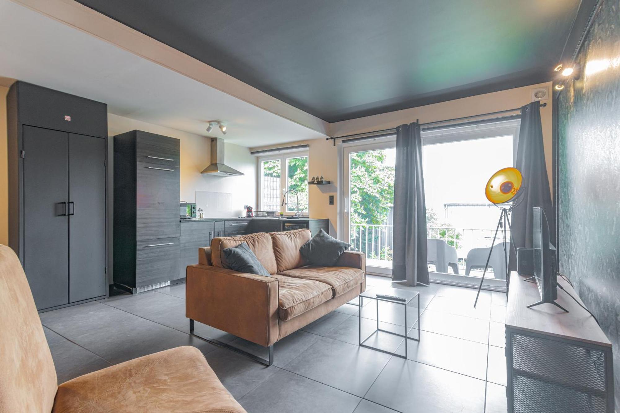 Les Figuiers - Appartement 2 Chambres Avec Sauna A Andenne Exterior photo